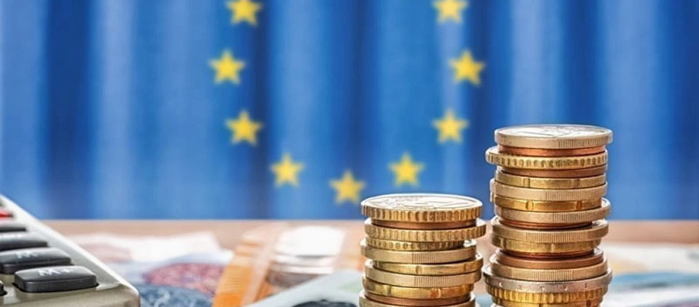 Κομισιόν: Με δημόσιο χρέος στο 209% του ΑΕΠ το 2021 και 202% το 2022 θα πορευθεί η Ελλάδα